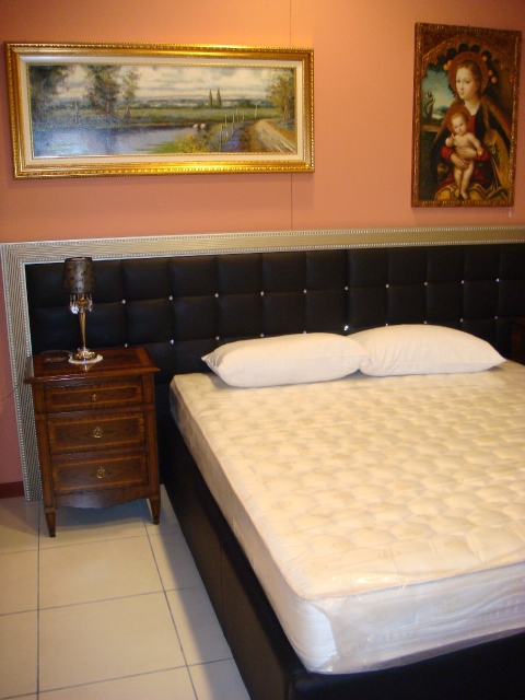 LETTO ROVERE MORO ,LETTO CON TESTATA IMBOTTITA