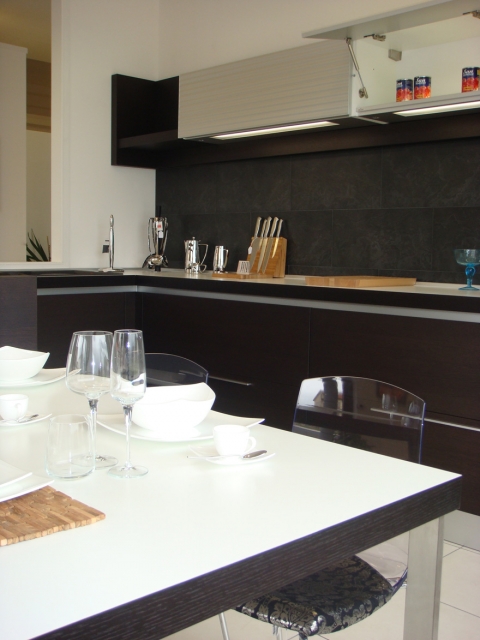 CUCINA ROVERE MORO